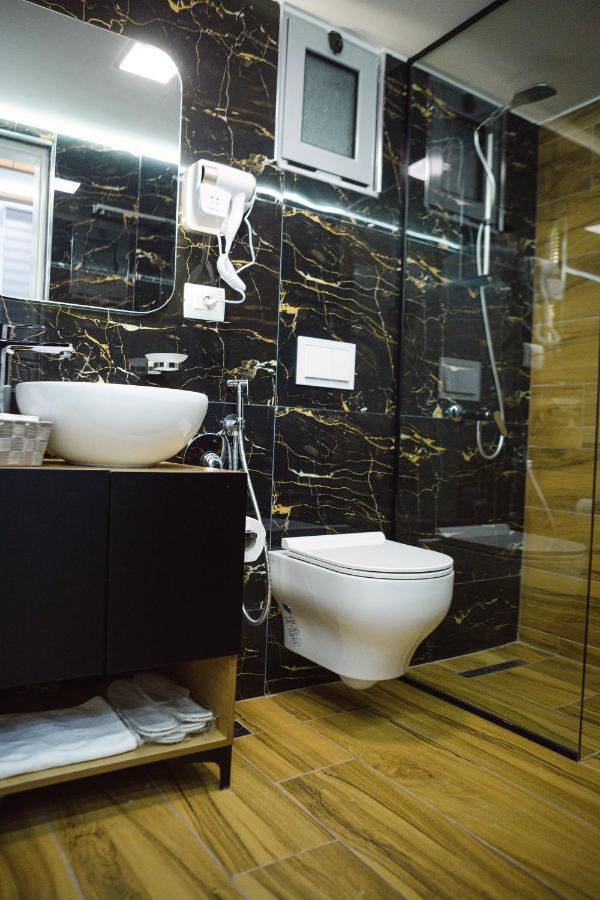 Duplex Rooms Корча Екстериор снимка